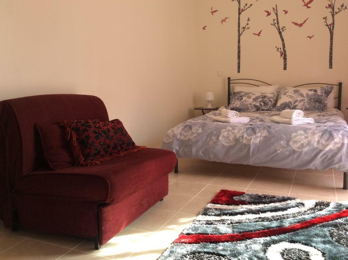 Sunny Apartment Афины Экстерьер фото